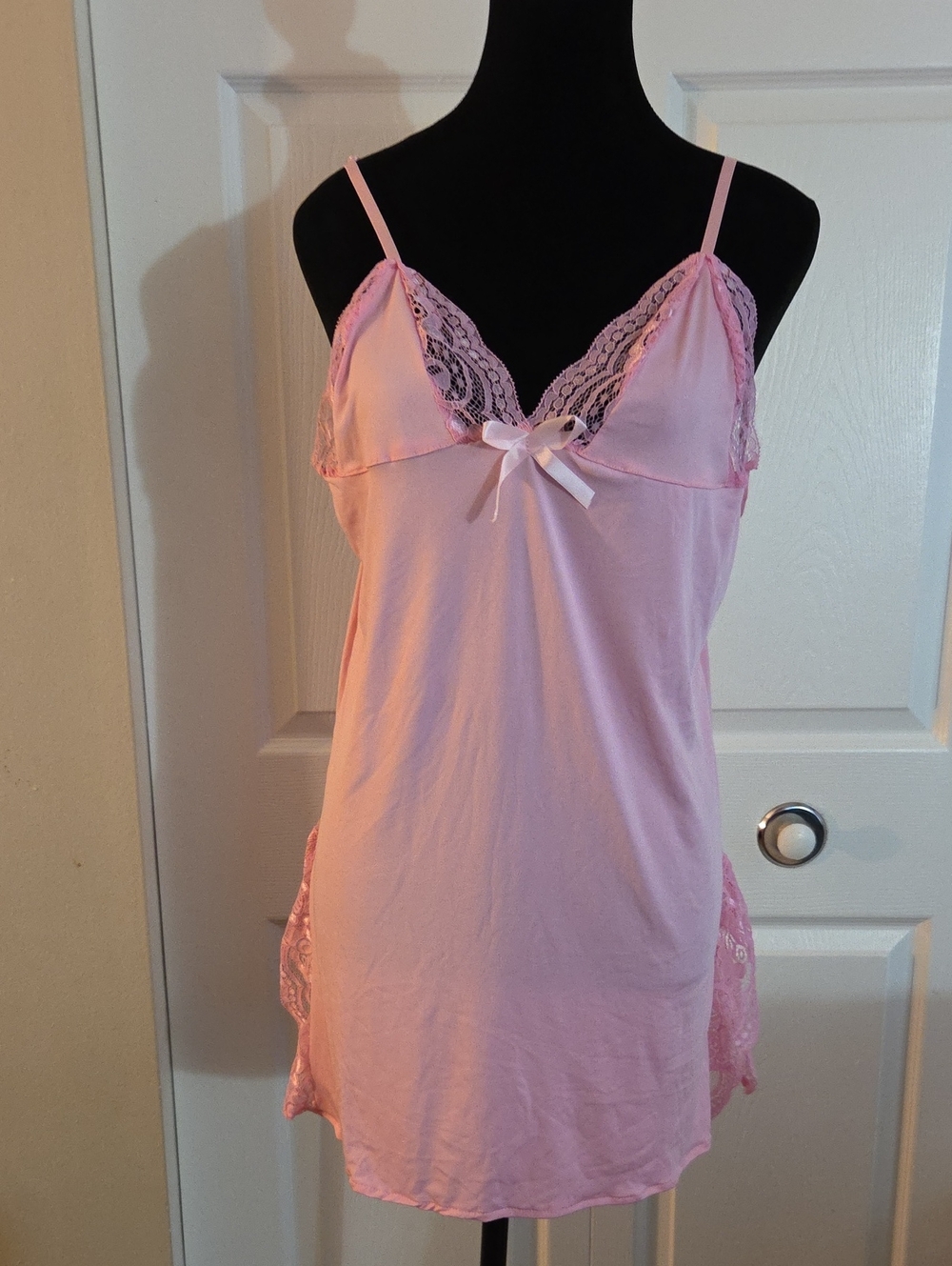 Mijoho Light Pink Lace-Trim Sleep Chemise Nightgown with Bow Accent & Thong